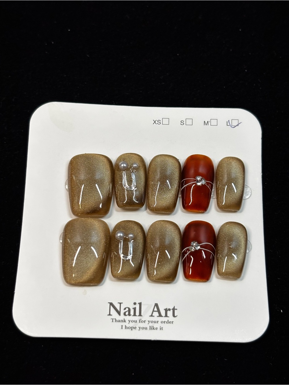 Nail Art Press-On Set in Gold and Amber by